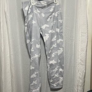 Yogalicious Lux Gray Camouflage Leggings